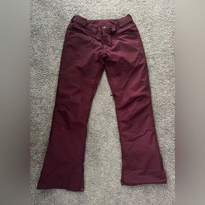 Women’s North Face Ski/Snowboarding Pants, Size M